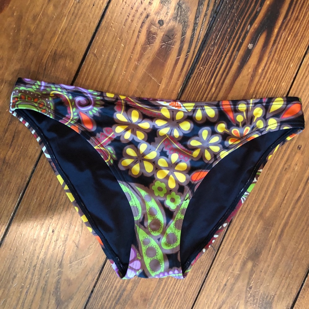 VS Multi-color Bottoms